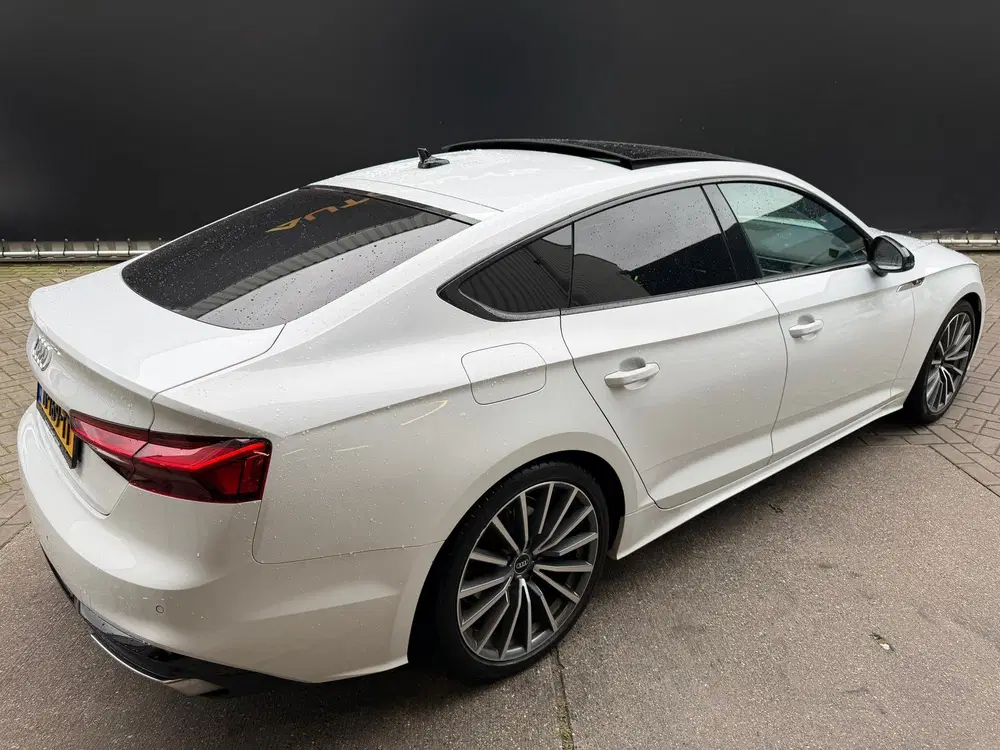 Audi A5 40 TFSI Quattro Sline Competition Pano Car uit 2022, foto 12