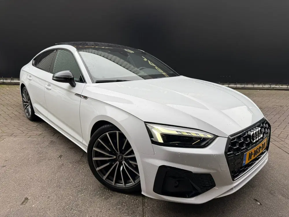 Audi A5 40 TFSI Quattro Sline Competition Pano Car uit 2022, foto 15