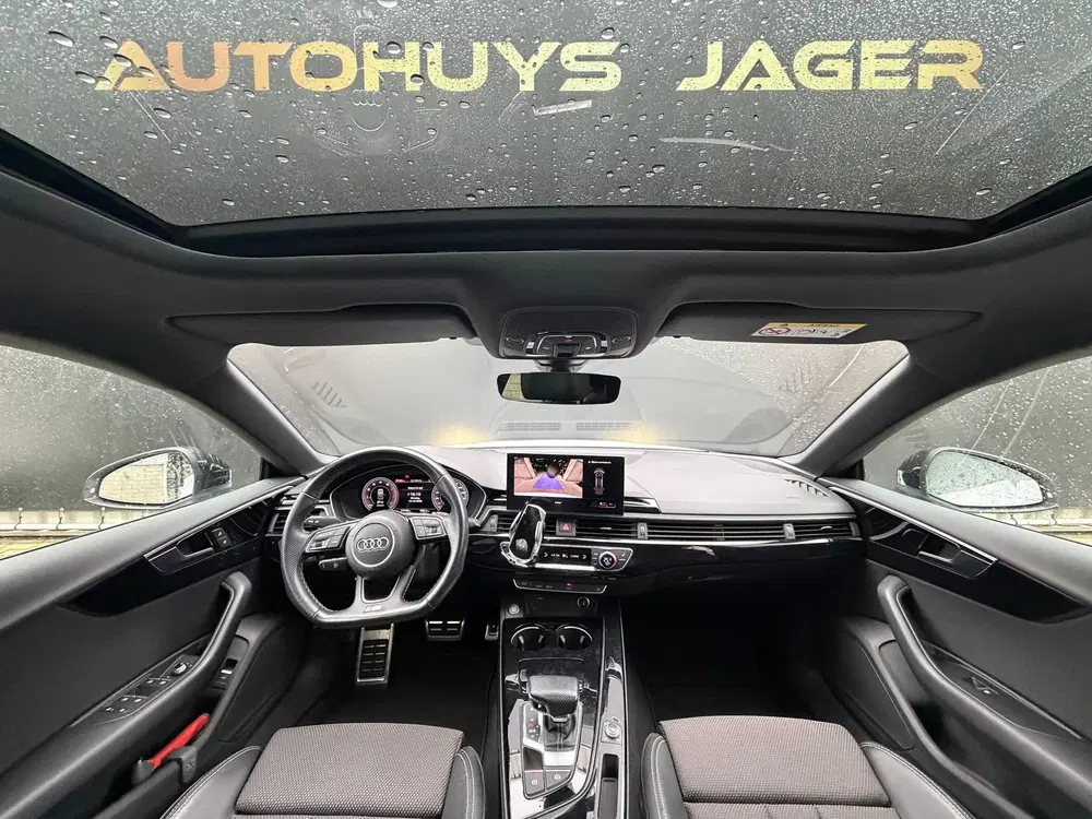 Audi A5 40 TFSI Quattro Sline Competition Pano Car uit 2022, foto 3