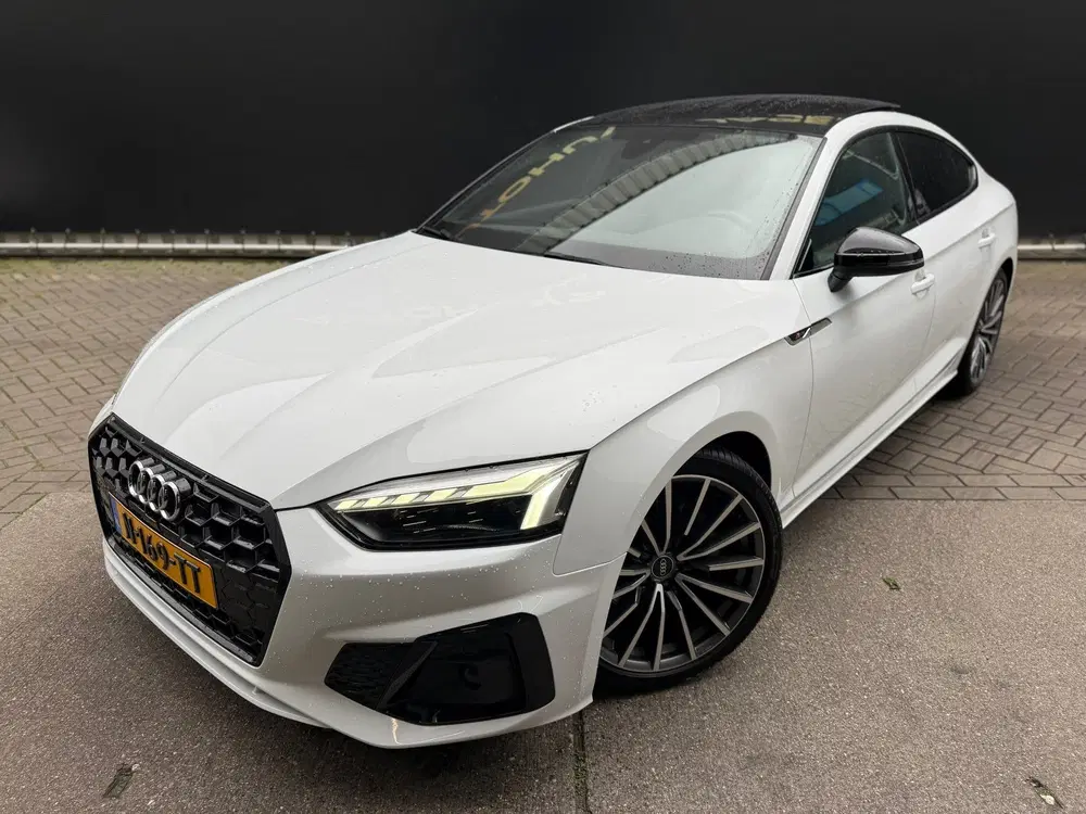 Audi A5 40 TFSI Quattro Sline Competition Pano Car uit 2022, foto 5