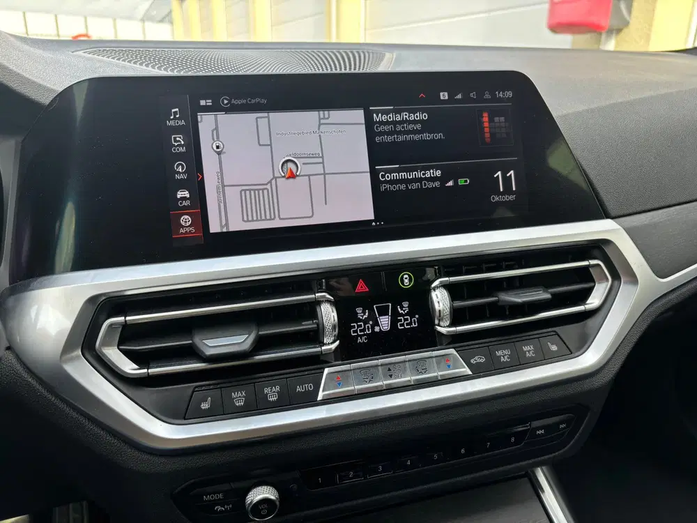 BMW 3-serie 3-Serie 330i M Sport High Executive uit 2019, foto 15