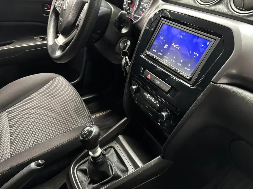 Suzuki Vitara 1.4 Boosterjet Comfort Smart Hybrid uit 2022, foto 14