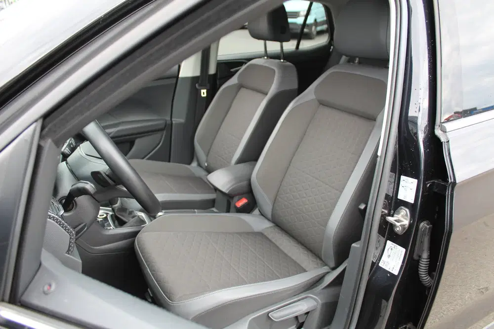 Volkswagen T-Cross 1.0 TSI Carat Style DSG-automaat uit 2022, foto 10