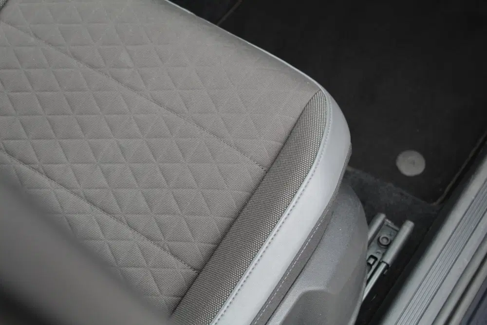 Volkswagen T-Cross 1.0 TSI Carat Style DSG-automaat uit 2022, foto 14