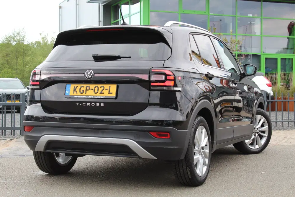 Volkswagen T-Cross 1.0 TSI Carat Style DSG-automaat uit 2022, foto 4