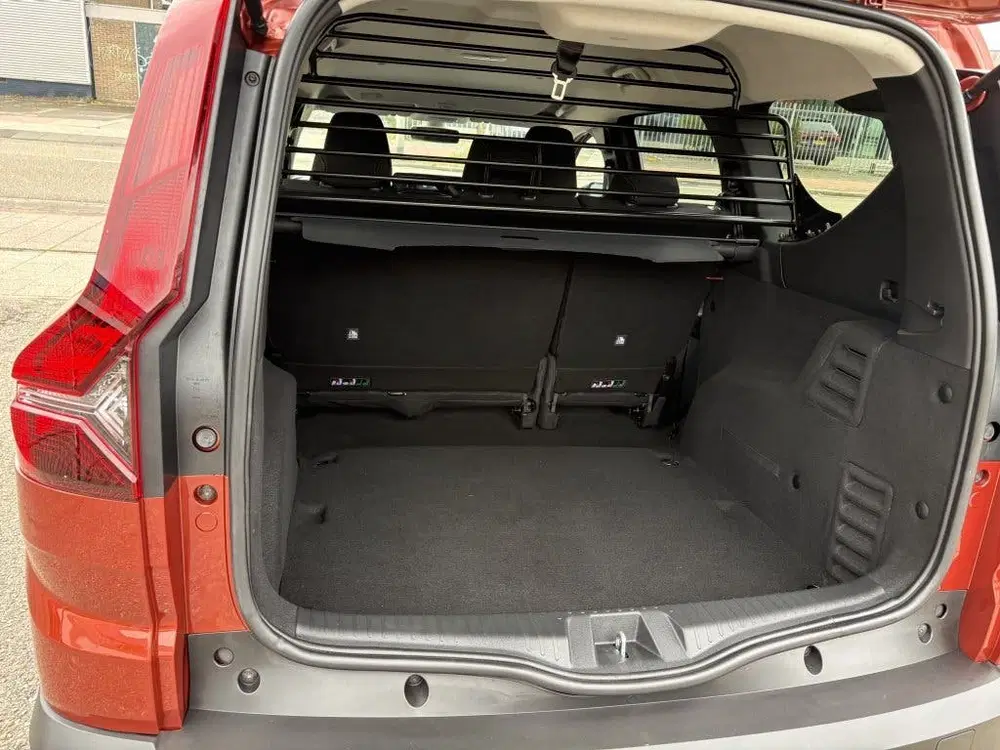Dacia Jogger 1.6 Hybrid 140 Extreme uit 2024, foto 11