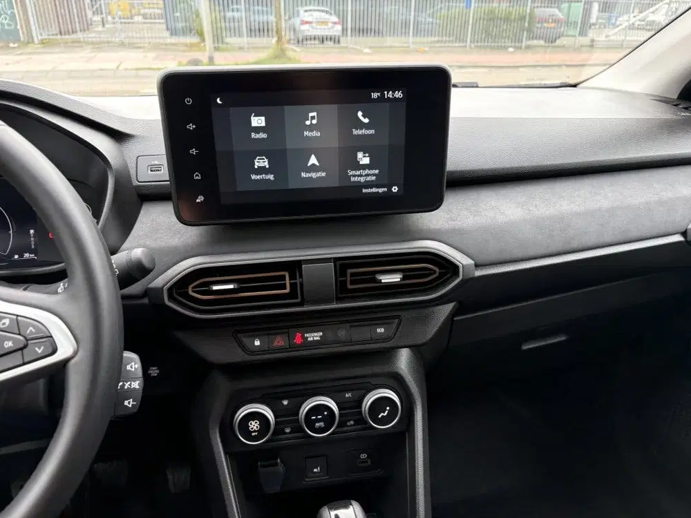 Dacia Jogger 1.6 Hybrid 140 Extreme uit 2024, foto 15