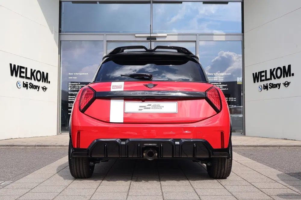 Mini Hatchback JCW uit 2026, foto 8