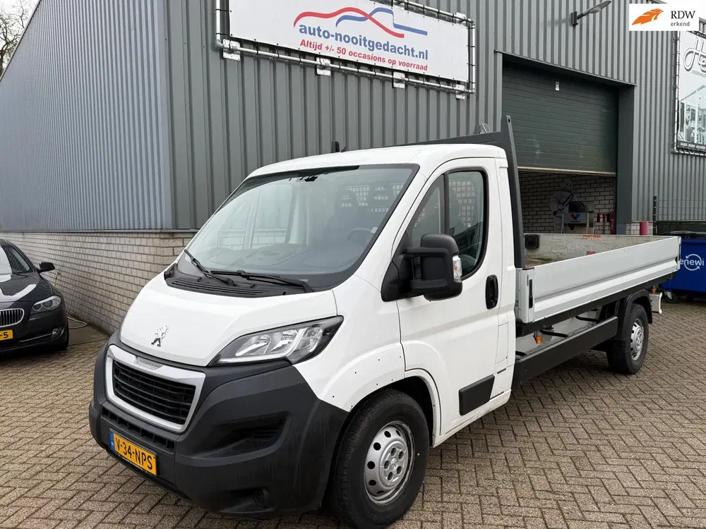 Peugeot Boxer 330 2.2 BlueHDi 120 L2H1 Premium Pick Up uit 2020