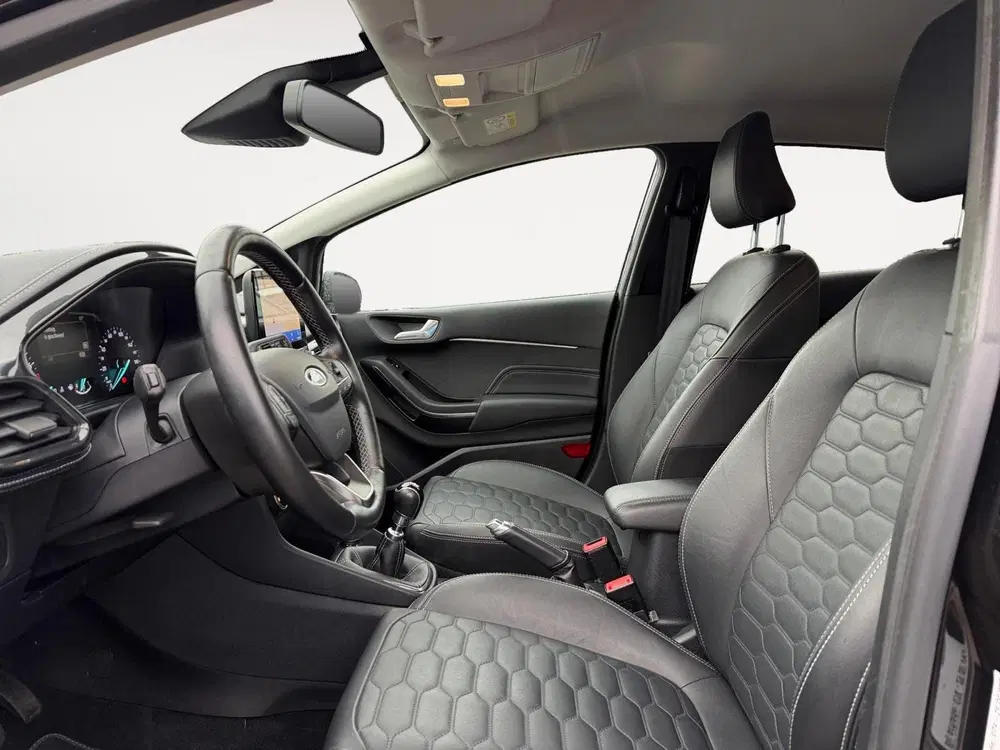 Ford Fiesta 1.0 EcoBoost Vignale uit 2020, foto 13