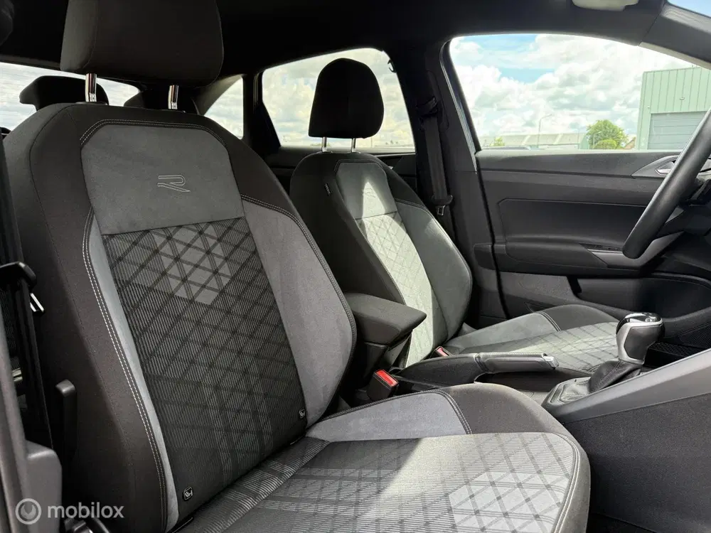 Volkswagen Taigo 1.0 TSI R-Line Business uit 2024, foto 7