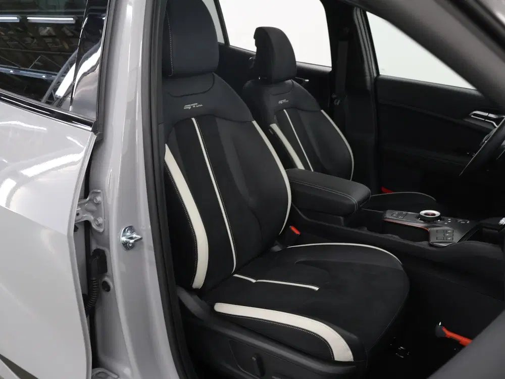 Kia Sportage 1.6 T-GDi Hybrid GT-Line uit 2026, foto 12