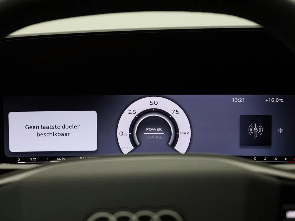 Audi Q3 1.5 e-hybrid S edition uit 2026, foto 10