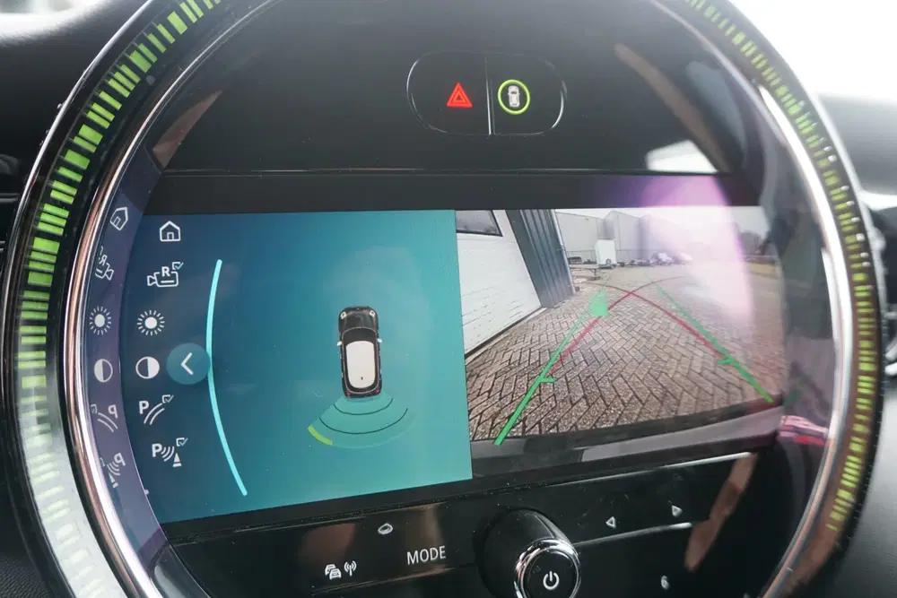 Mini Cooper 1.5 Cooper Automaat uit 2022, foto 11