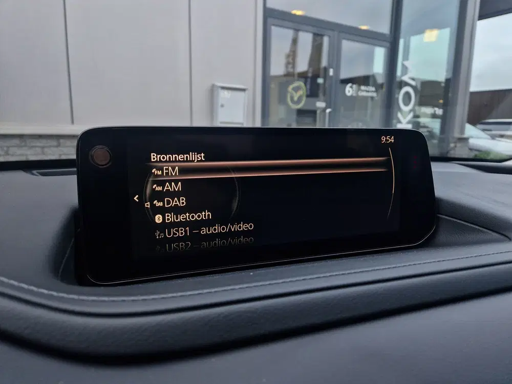 Mazda CX-30 2.5 e-SkyActiv-G 140 M Hybrid Centre-line uit 2026, foto 14