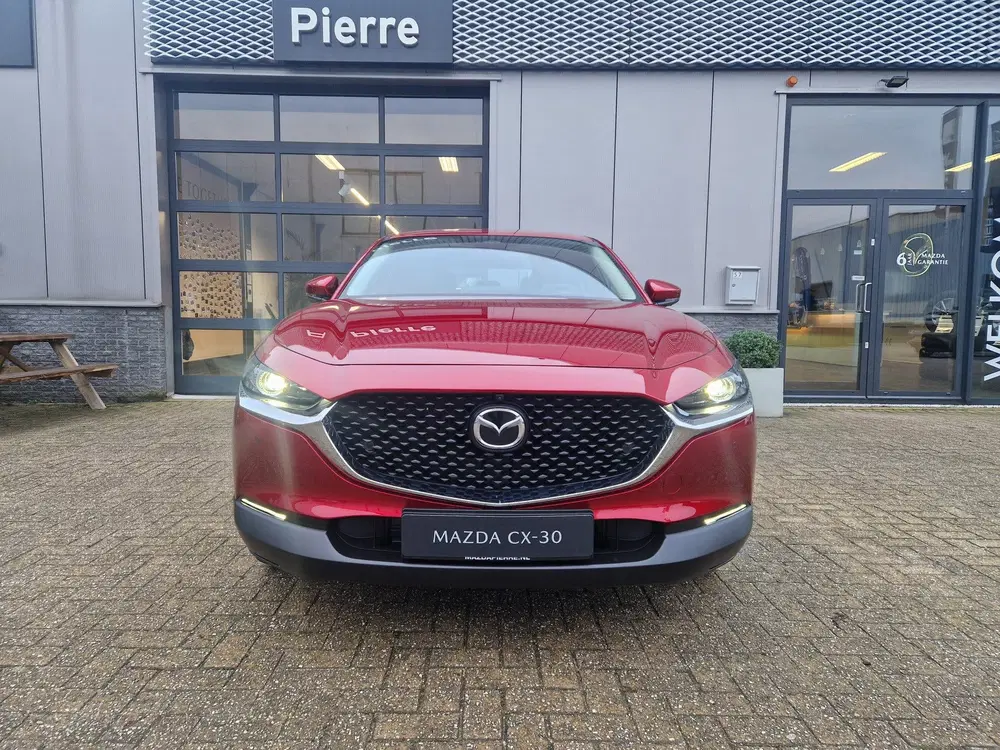 Mazda CX-30 2.5 e-SkyActiv-G 140 M Hybrid Centre-line uit 2026, foto 2