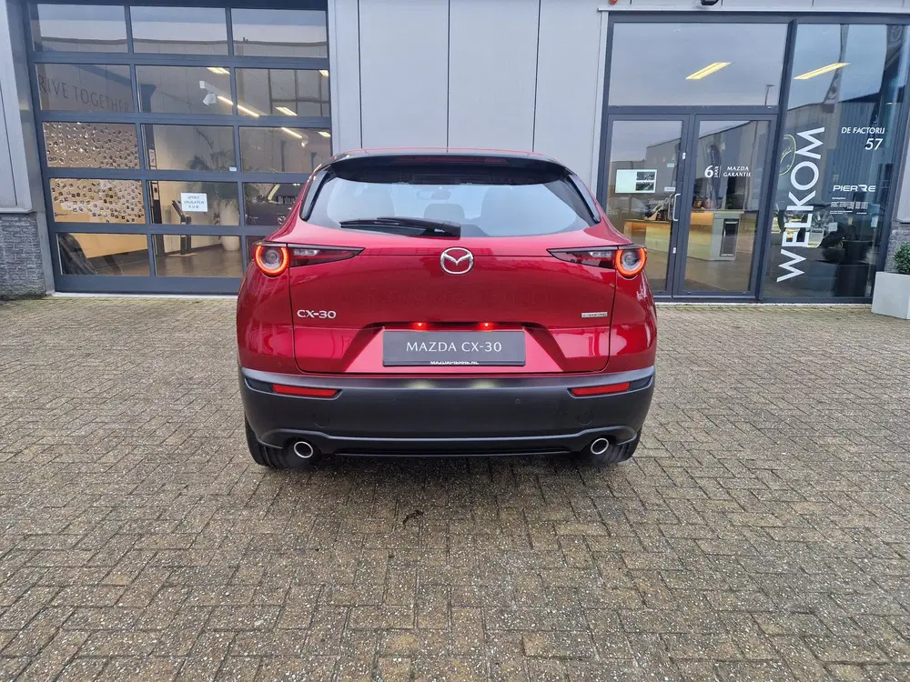Mazda CX-30 2.5 e-SkyActiv-G 140 M Hybrid Centre-line uit 2026, foto 6