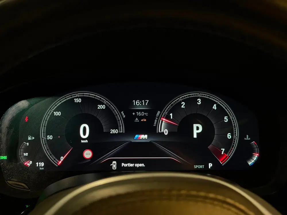 BMW 5-serie 540i xDrive High Executive M-Pakket LED uit 2019, foto 12