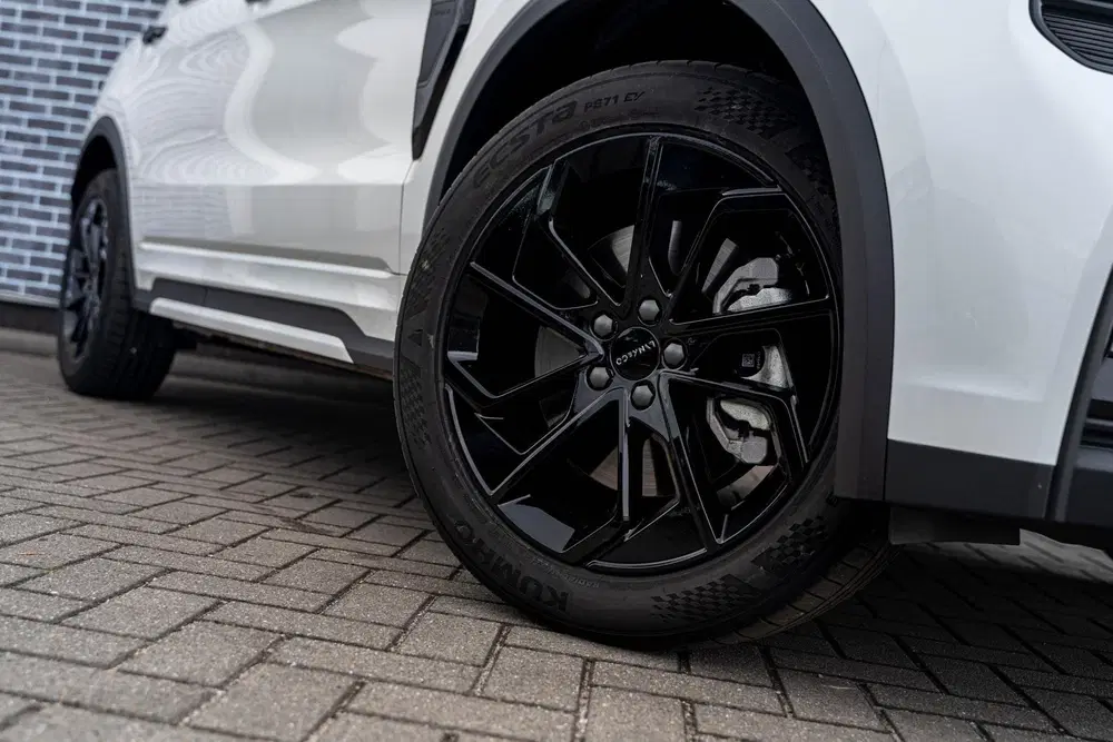 Lynk & Co 01 1.5 Plug-in Hybrid Black Edition uit 2025, foto 5