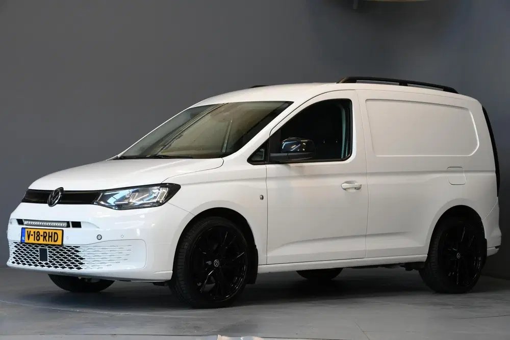 Volkswagen Caddy 1.5 TSI CRUISE uit 2022, foto 2