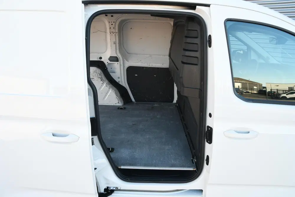 Volkswagen Caddy 1.5 TSI CRUISE uit 2022, foto 8
