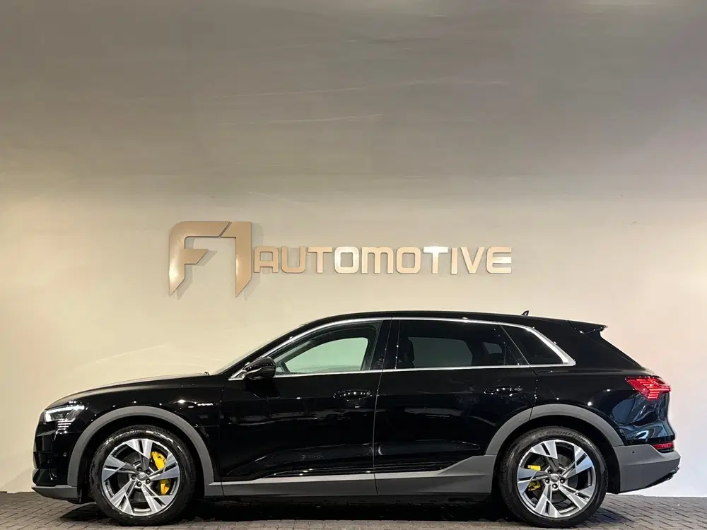 Audi e-tron 55 quattro S edition 95 kWh 96 uit 2023, foto 9