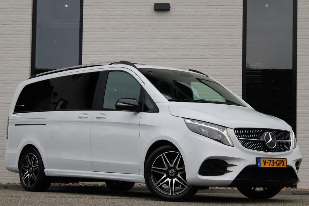 Mercedes-Benz V-Klasse 300d uit 2023