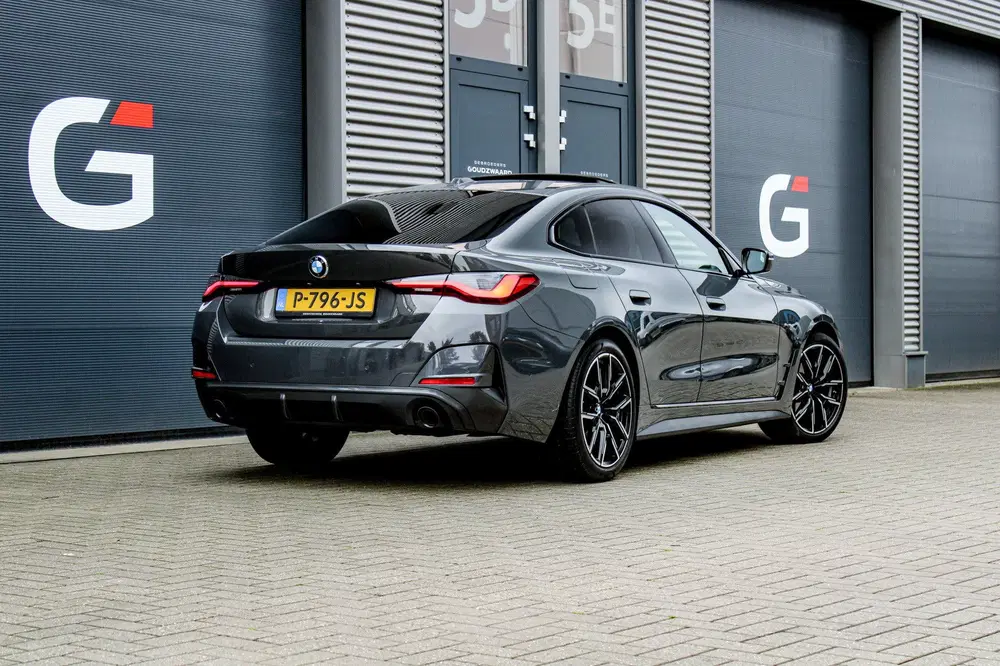 BMW 4-serie 4-serie Gran Coupé 420i Business Edition P uit 2022, foto 2
