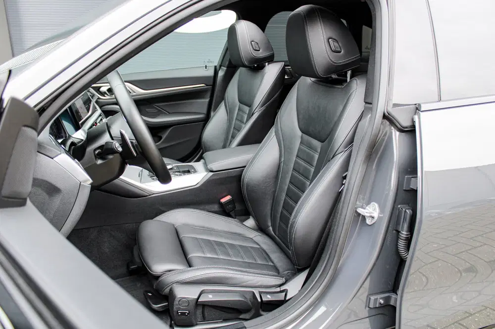 BMW 4-serie 4-serie Gran Coupé 420i Business Edition P uit 2022, foto 4