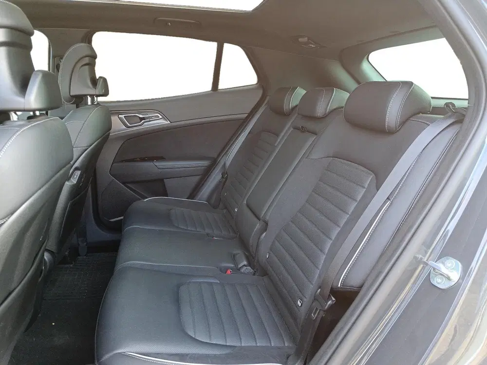 Kia Sportage 1.6 T-GDi MHEV GT-Line Automaat uit 2024, foto 14