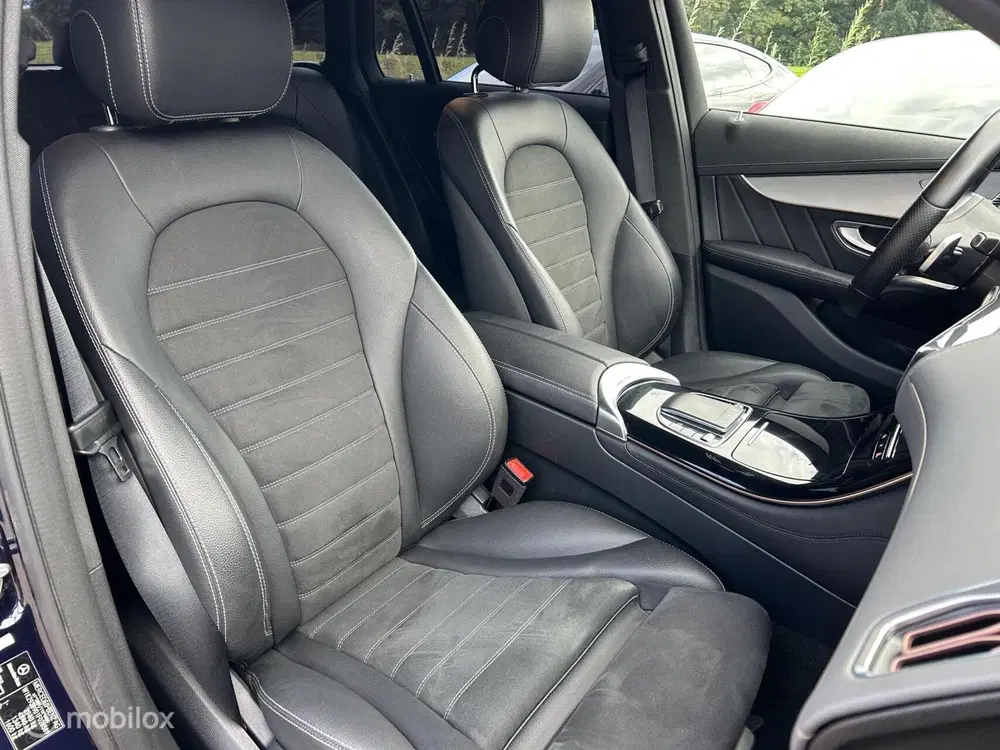 Mercedes-Benz EQC Mercedes EQC 400 4MATIC AMG Line Premium P uit 2021, foto 13