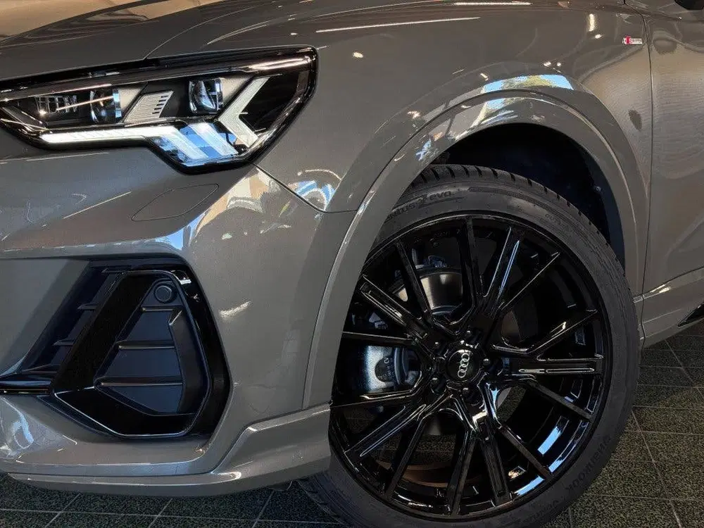 Audi Q3 35 TFSI S-Line Edition Black ACC Sfeerv Ca uit 2023, foto 4