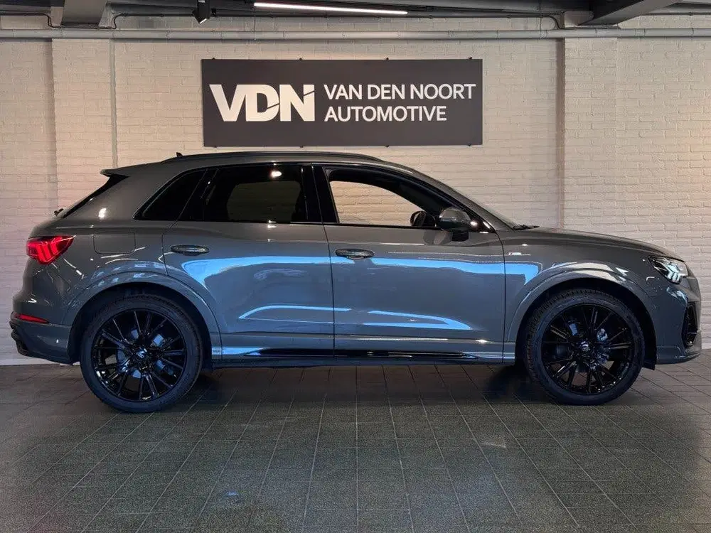 Audi Q3 35 TFSI S-Line Edition Black ACC Sfeerv Ca uit 2023, foto 7