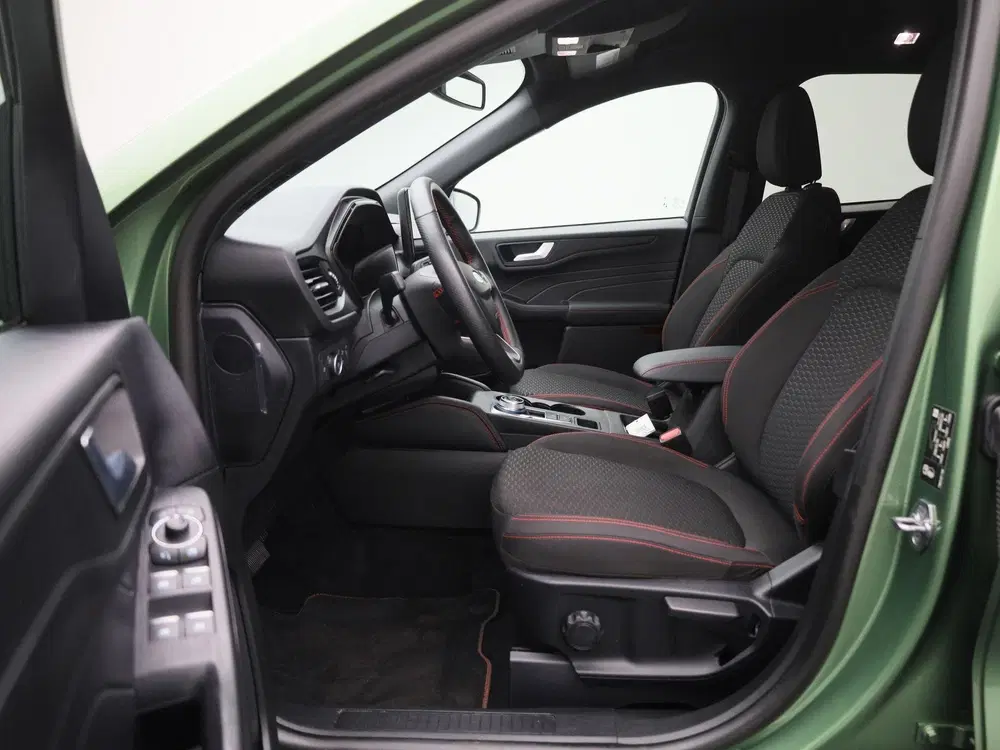 Ford Kuga 2.5 PHEV ST-Line uit 2024, foto 12