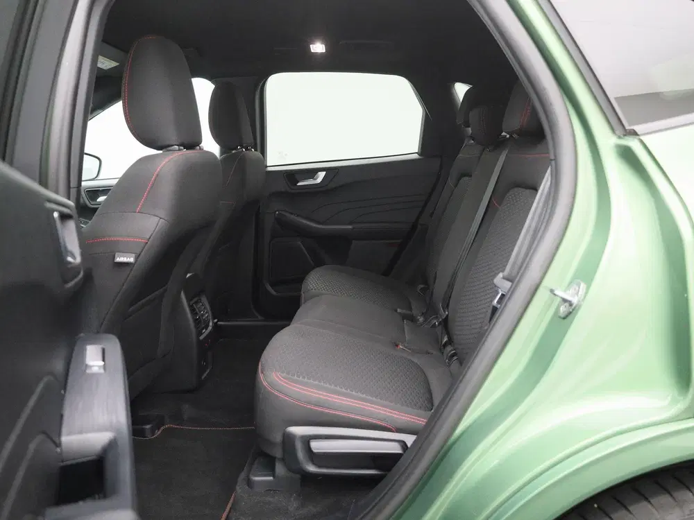Ford Kuga 2.5 PHEV ST-Line uit 2024, foto 13