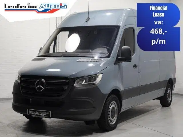 Mercedes-Benz Sprinter 215 CDI 150 pk L2H2 Airco uit 2024