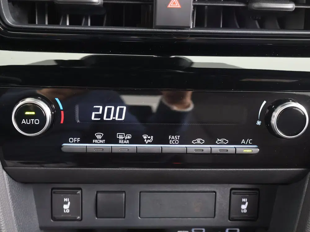Toyota Yaris Cross 1.5 Hybrid 115 Dynamic Comfort Pack uit 2026, foto 9