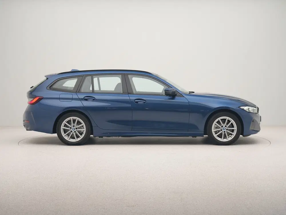 BMW 3-serie 320e Touring Accu conditie 100% (bj 2024) uit 2024, foto 7
