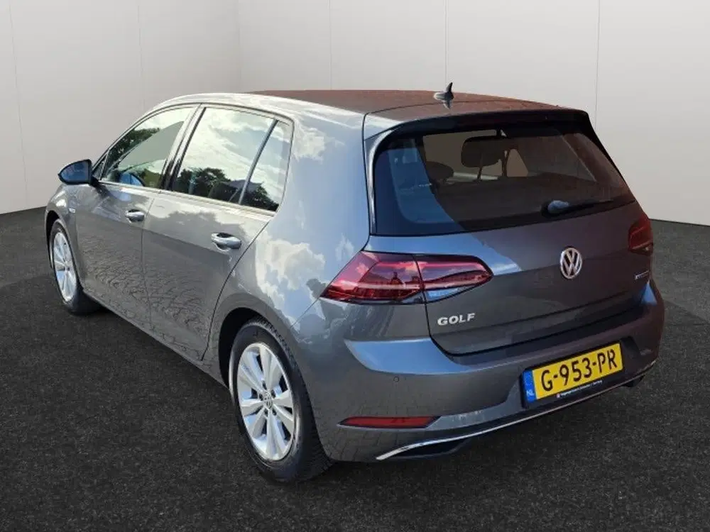 Volkswagen Golf 1.5 TSI Comfort Line Business Automaat Mas uit 2019, foto 2