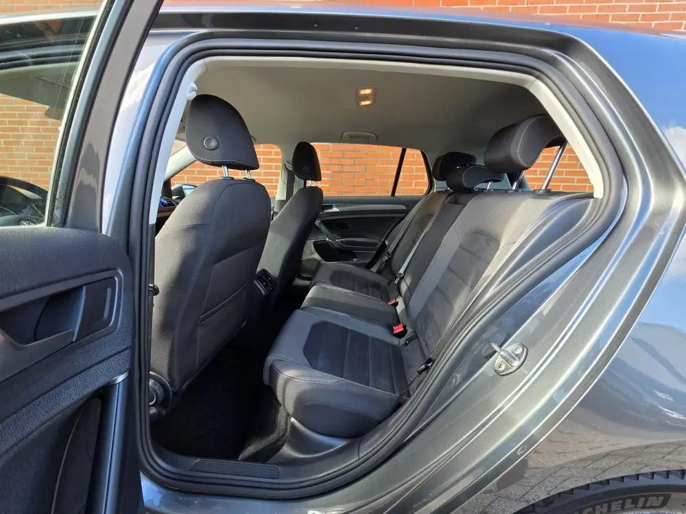 Volkswagen Golf 1.5 TSI Comfort Line Business Automaat Mas uit 2019, foto 6