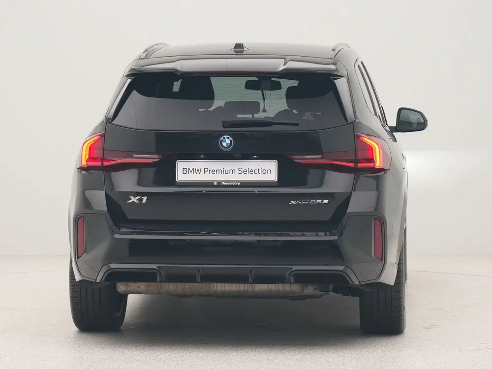 BMW X1 xDrive25e Accu conditie 100% (bj 2025 uit 2025, foto 9