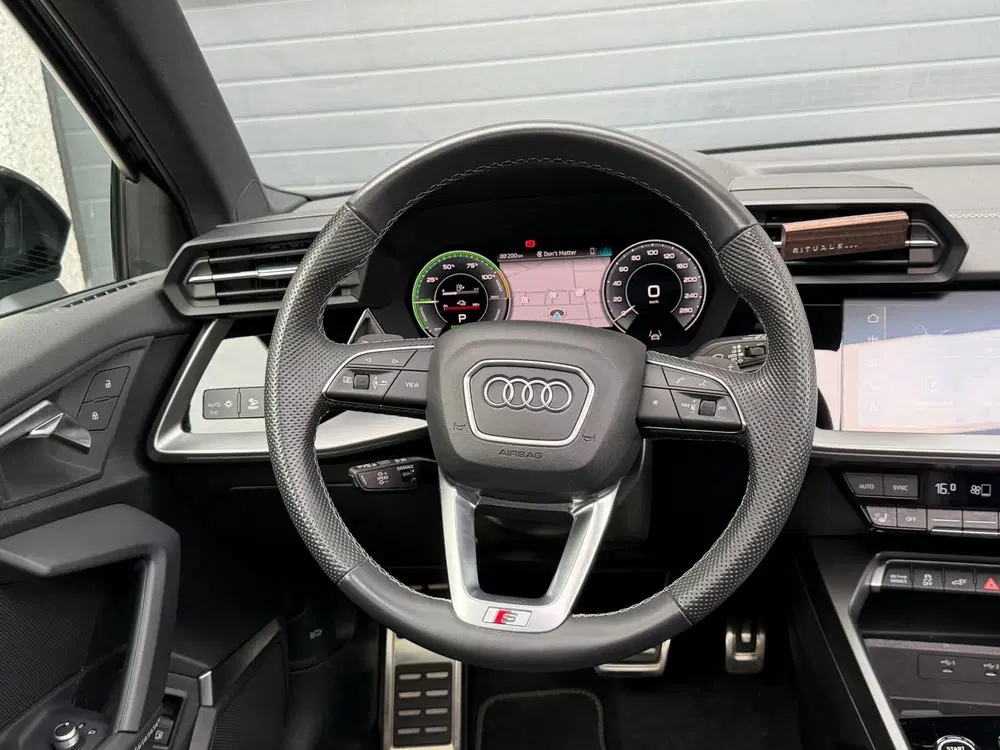 Audi A3 40 TFSI 3 x S-Line B&O Camera Keyless uit 2023, foto 10