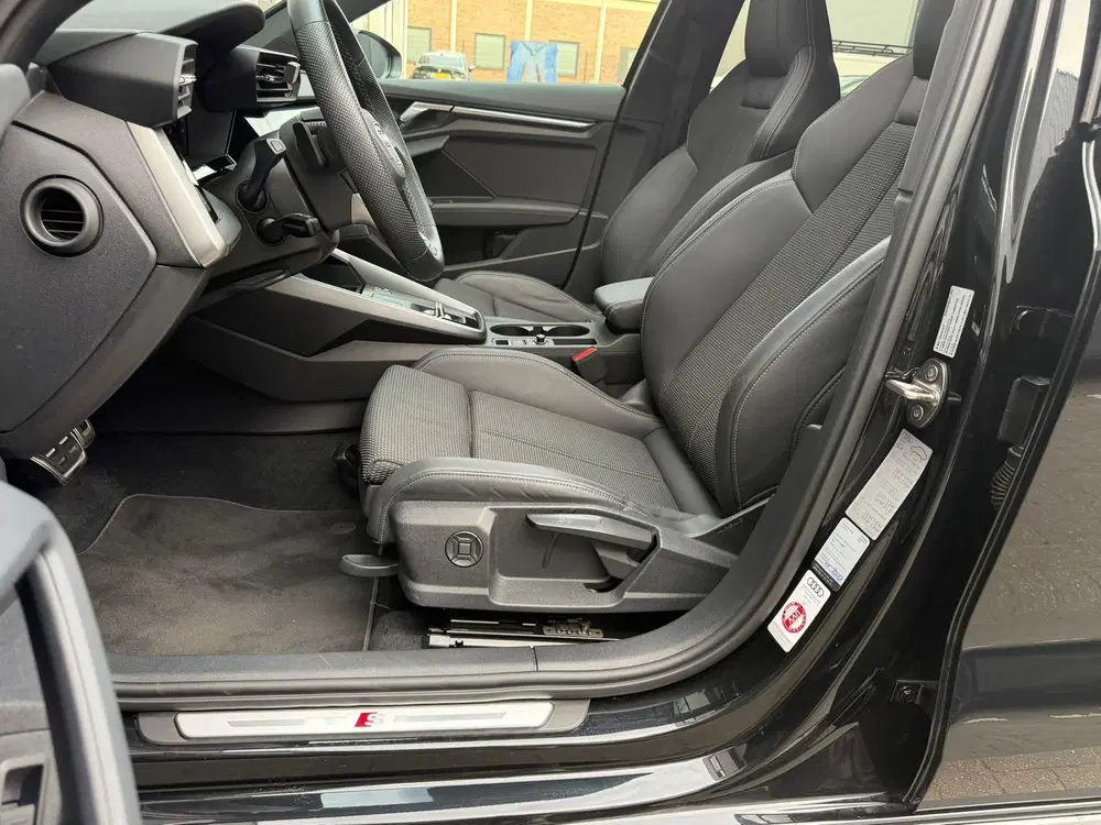 Audi A3 40 TFSI 3 x S-Line B&O Camera Keyless uit 2023, foto 13
