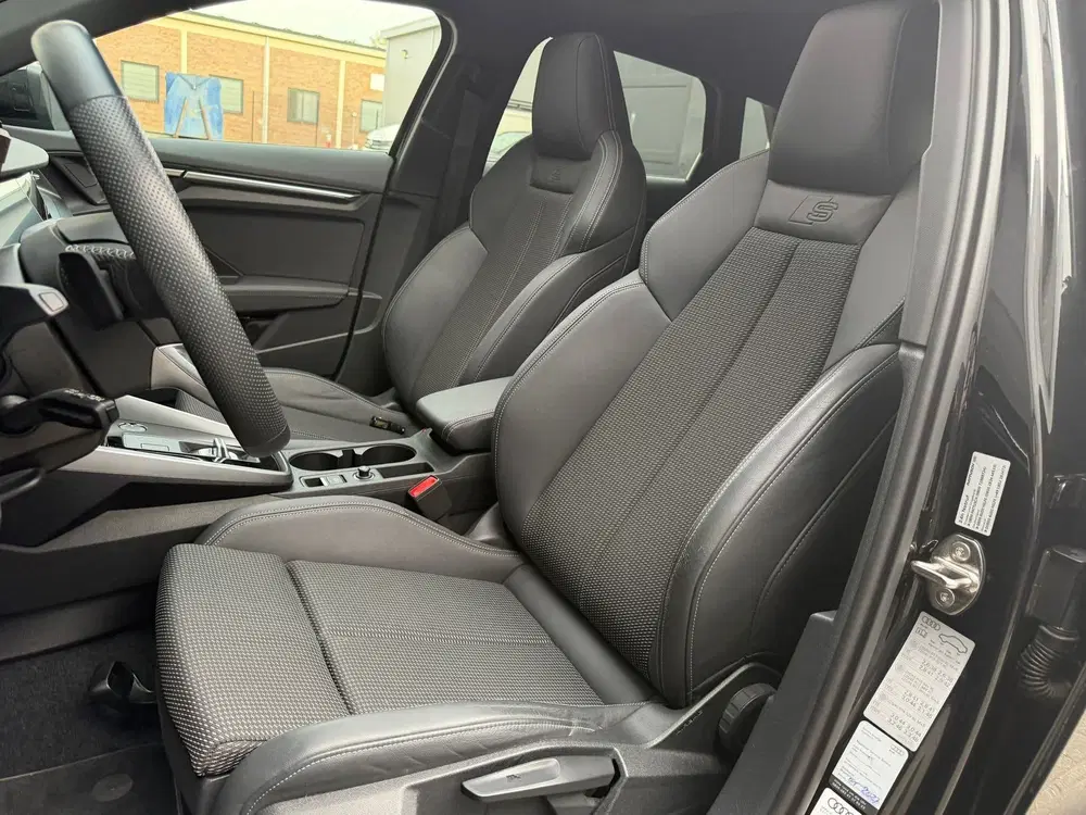 Audi A3 40 TFSI 3 x S-Line B&O Camera Keyless uit 2023, foto 14