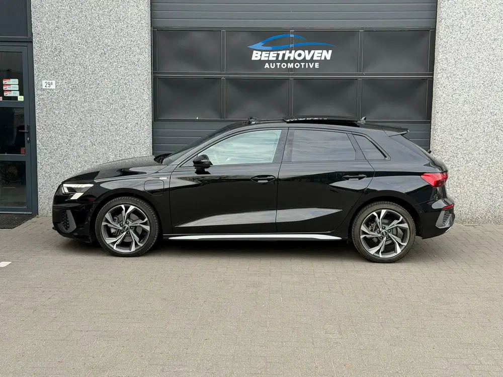 Audi A3 40 TFSI 3 x S-Line B&O Camera Keyless uit 2023, foto 2