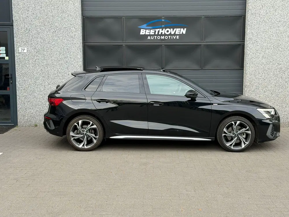 Audi A3 40 TFSI 3 x S-Line B&O Camera Keyless uit 2023, foto 6
