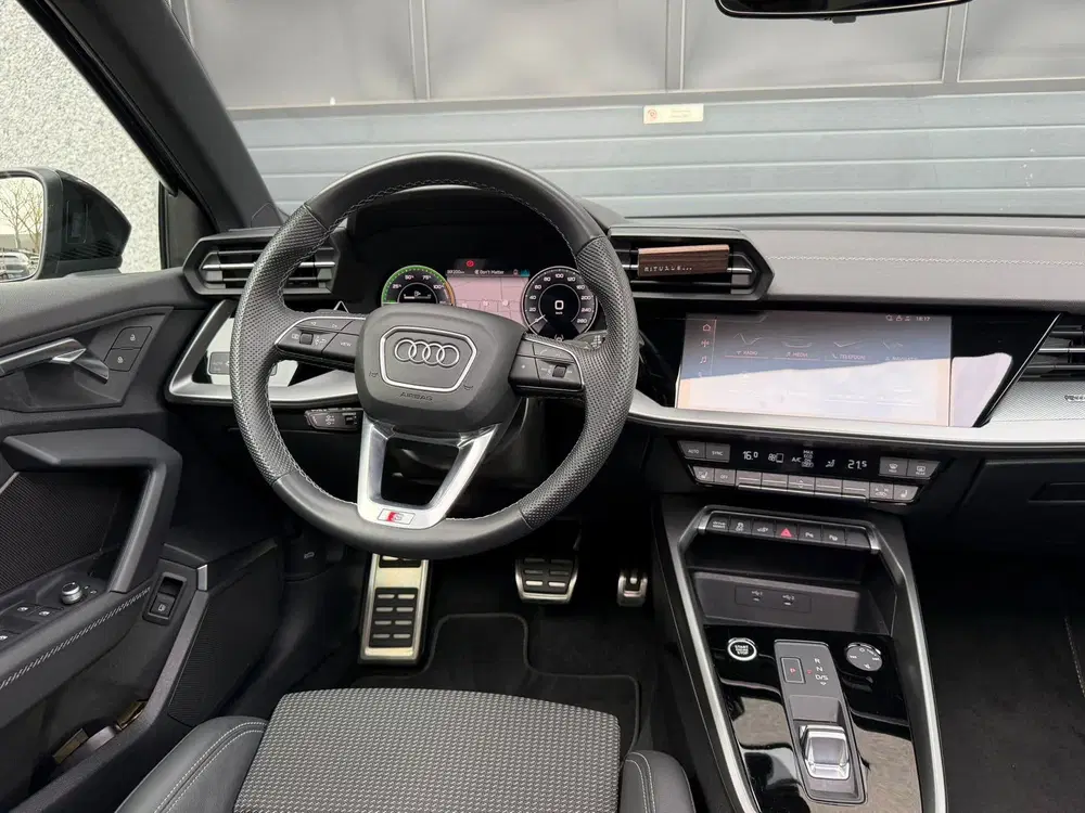 Audi A3 40 TFSI 3 x S-Line B&O Camera Keyless uit 2023, foto 9