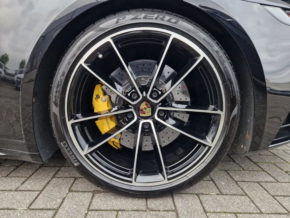 Porsche 911 992 3.0 Carrera 4S 450PK uit 2019, foto 8