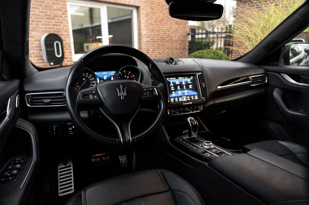 Maserati Levante 3.0 V6 S TwinTurbo AWD GranSport 430 PK Le uit 2019, foto 11