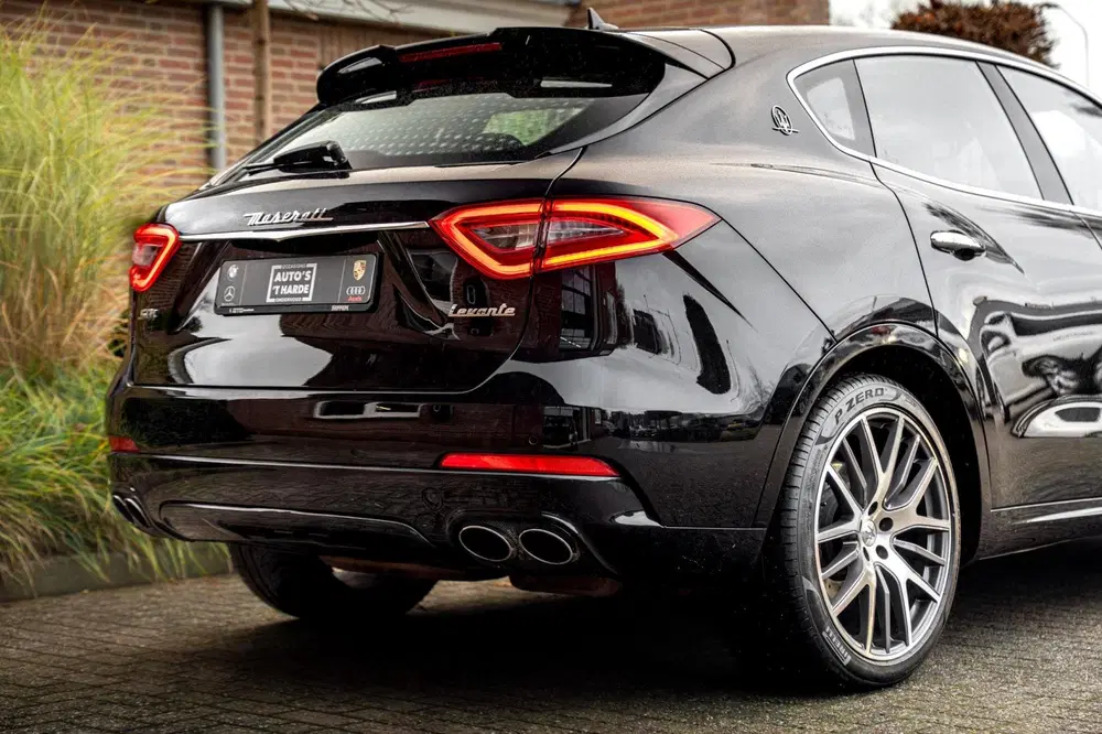 Maserati Levante 3.0 V6 S TwinTurbo AWD GranSport 430 PK Le uit 2019, foto 9